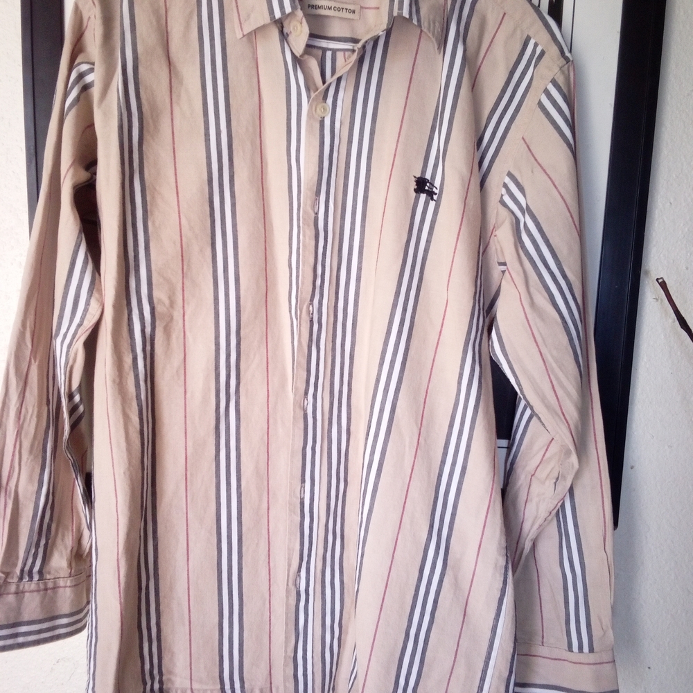 Burberry Beige Button-Down Shirt with Stripes.  Boys Large